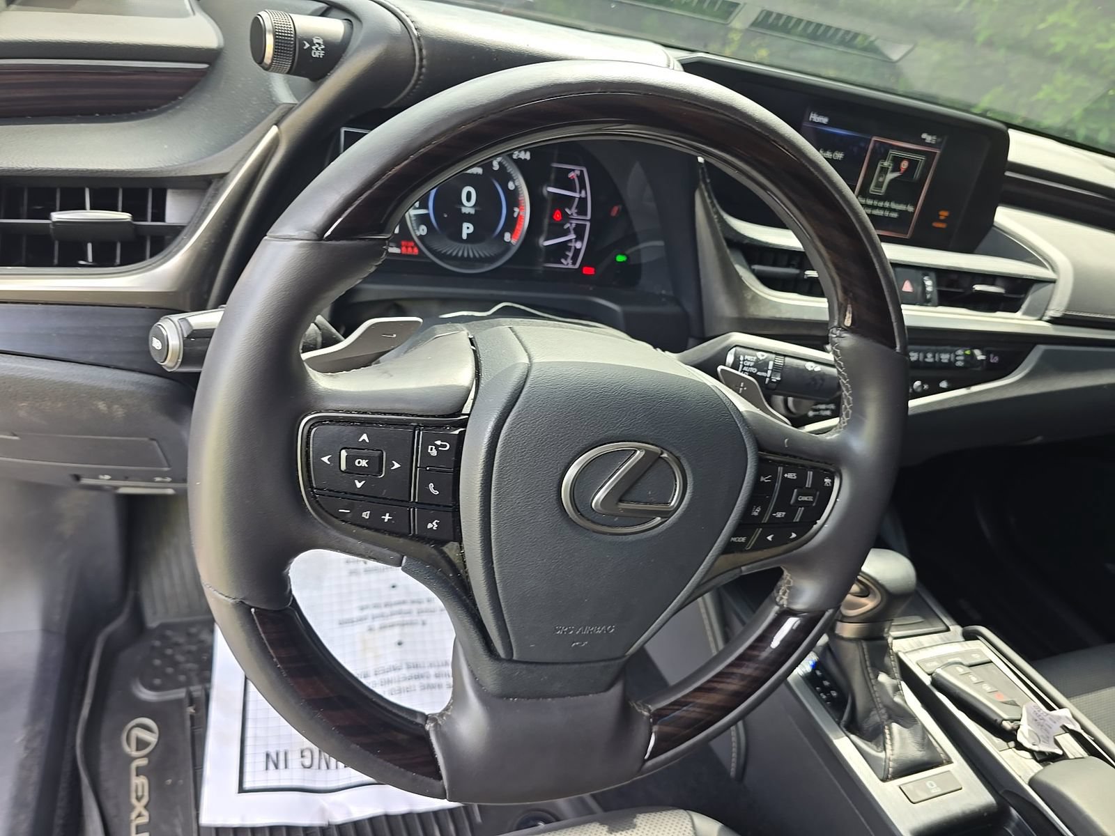 Used 2021 Lexus ES 350 w/ Premium Package FWD image 5