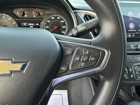 Used 2024 Chevrolet Malibu LT FWD image 22