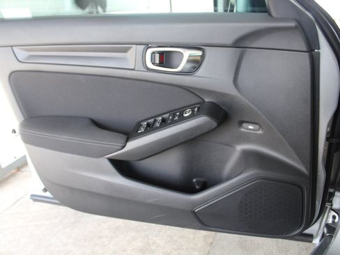 Used 2026 Honda Civic Sport image 17