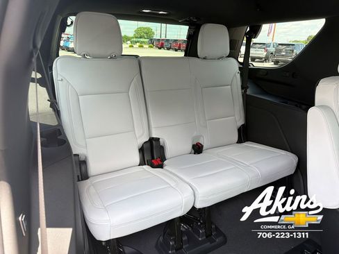 New 2025 Chevrolet Tahoe Premier AWD/4WD image 21