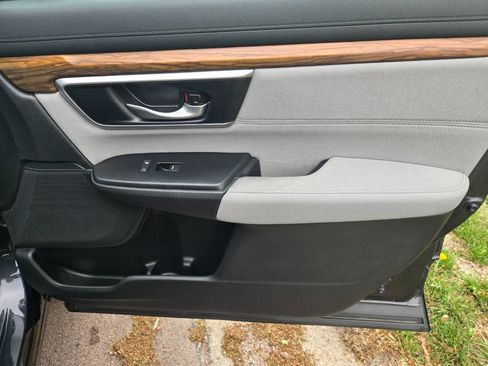 Used 2018 Honda CR-V EX image 18