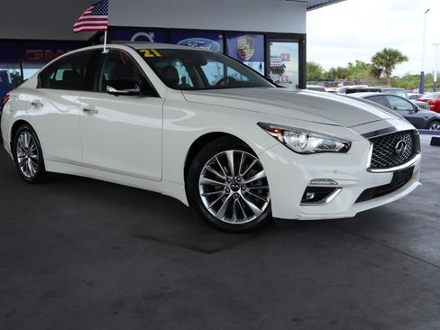 Used 2021 INFINITI Q50 Luxe w/ Cargo Package image 3