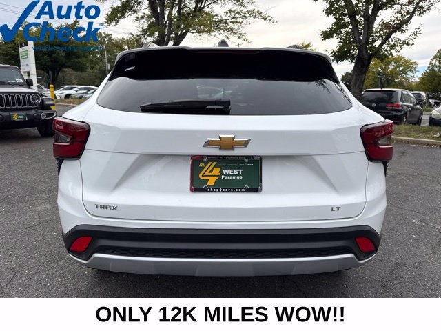 Used 2026 Chevrolet Trax LT FWD image 16