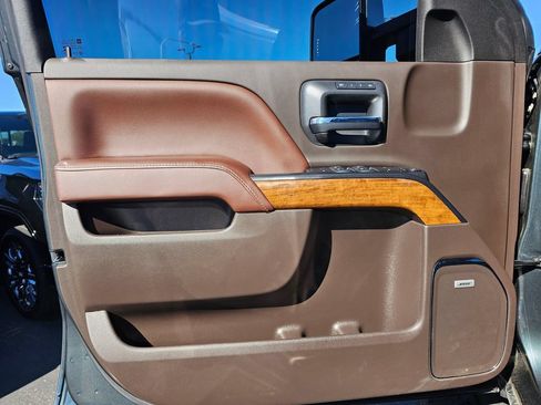 Used 2019 Chevrolet Silverado 2500 High Country AWD/4WD image 20
