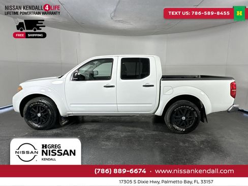 Used 2018 Nissan Frontier SV image 7