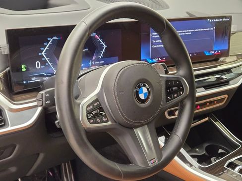 Used 2025 BMW X5 sDrive40i w/ M Sport Package RWD image 35