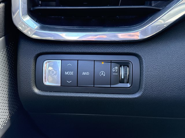 Used 2024 GMC Acadia Denali w/ Super Cruise Package AWD/4WD image 38