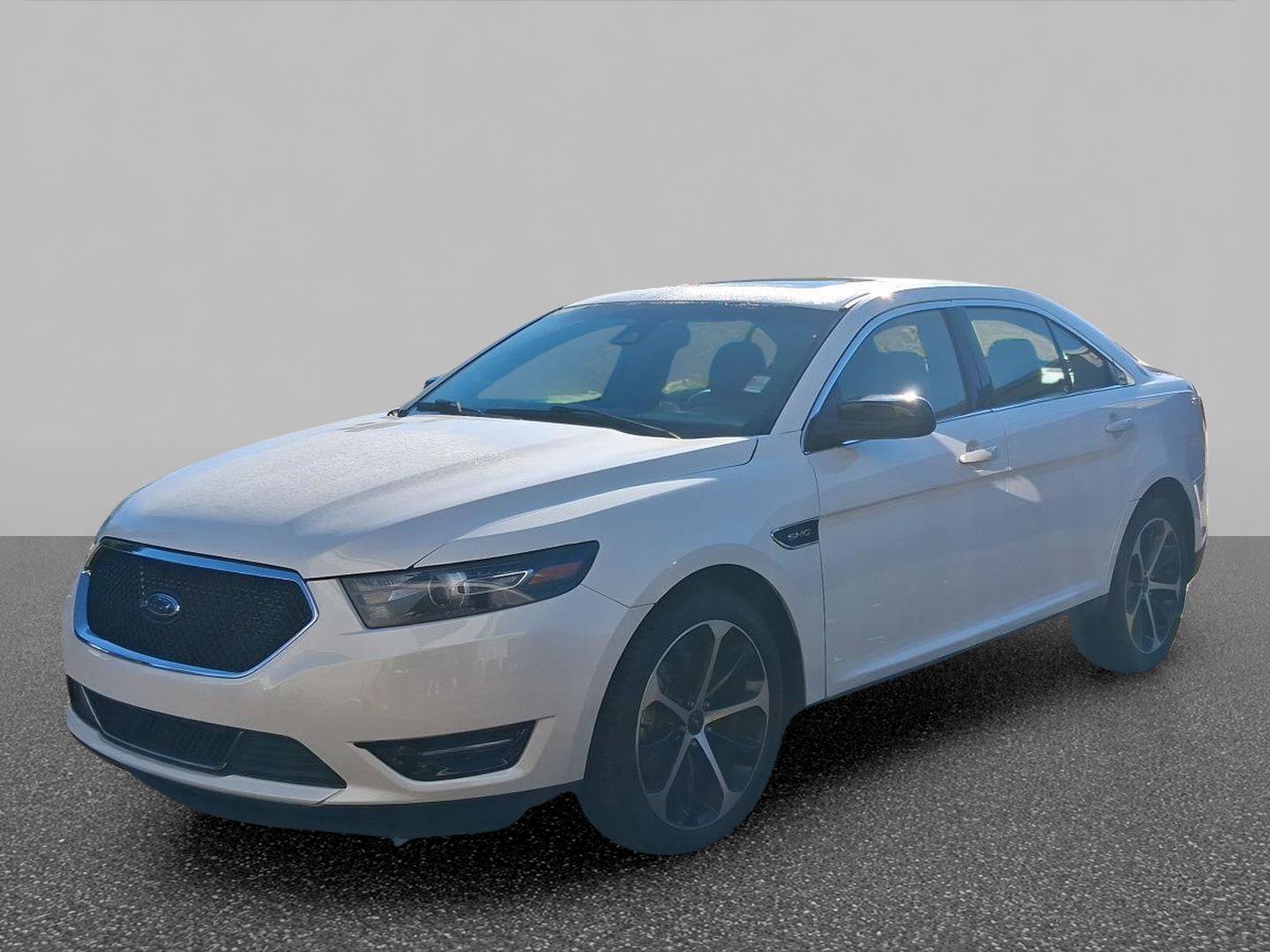 Used 2015 Ford Taurus SHO w/ Equipment Group 401A AWD/4WD image 1