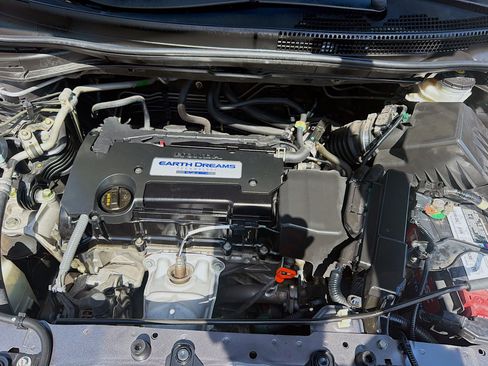 Used 2015 Honda CR-V LX image 35