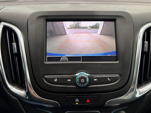 Used 2024 Chevrolet Equinox LT AWD/4WD image 40