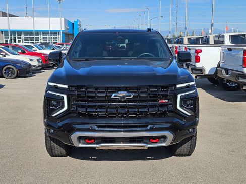 Used 2026 Chevrolet Tahoe Z71 w/ Z71 Off-Road Package AWD/4WD image 9
