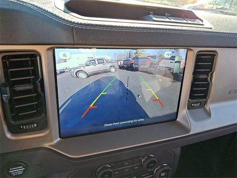 Certified 2025 Ford Bronco Outer Banks image 18