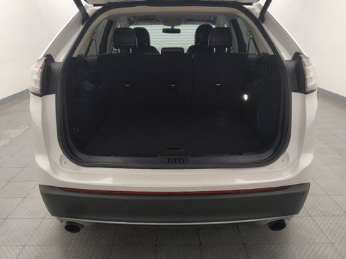 Used 2018 Ford Edge Titanium w/ Technology Package FWD image 29