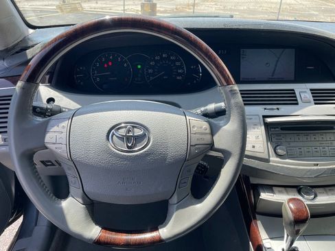 Used 2008 Toyota Avalon Limited FWD image 42
