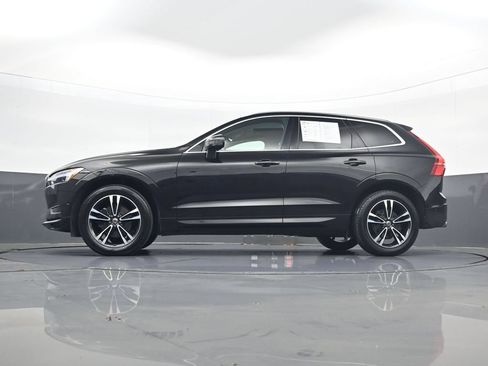 Used 2018 Volvo XC60 T5 Momentum w/ Convenience Package AWD/4WD image 29