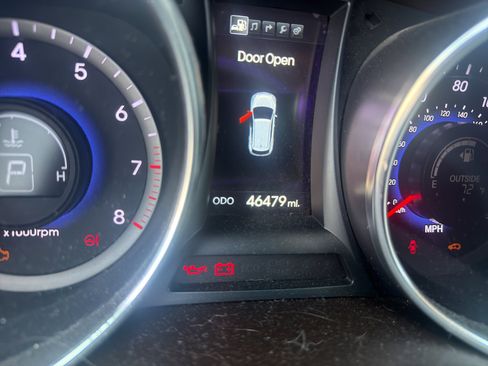 Used 2014 Hyundai Santa Fe Sport 2.0T w/ Navigation Package 06 image 7