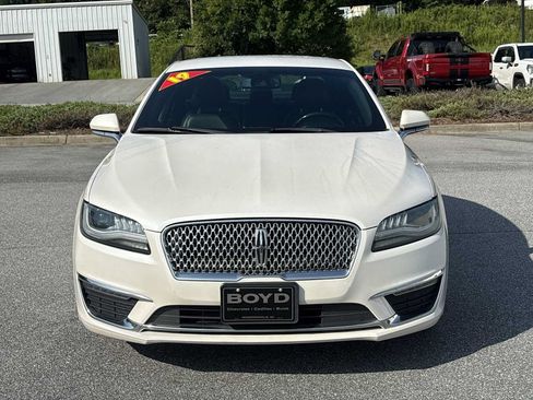 Used 2019 Lincoln MKZ Premiere FWD image 3