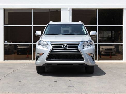 Used 2018 Lexus GX 460 Premium w/ Premium Package AWD/4WD image 5