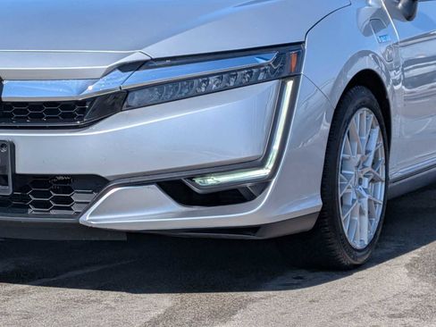 Used 2018 Honda Clarity Touring image 10