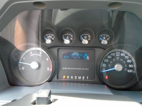 Used 2016 Ford F550 4x4 SuperCab Super Duty image 24