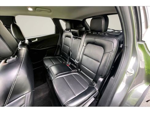 Used 2024 Ford Escape Platinum AWD/4WD image 24