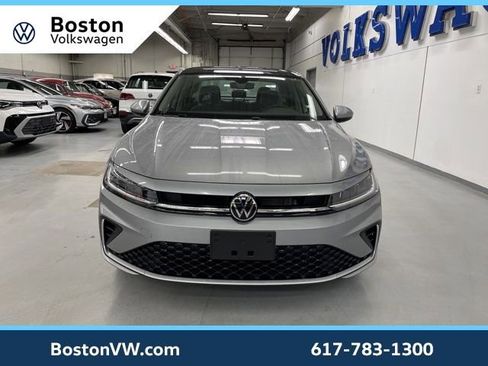 New 2026 Volkswagen Jetta SE FWD image 6