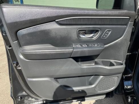Used 2024 Honda Pilot Elite image 10