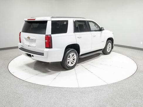 Used 2017 Chevrolet Tahoe LS w/ Skid Plate Package AWD/4WD image 29