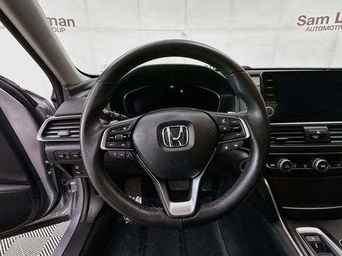 Used 2022 Honda Accord Touring image 11