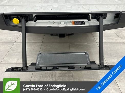 Used 2022 Ford F350 Platinum w/ FX4 Off-Road Package image 18