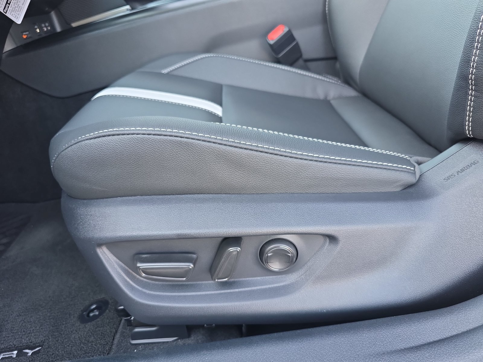 New 2026 Toyota Camry SE w/ Convenience Package FWD image 25