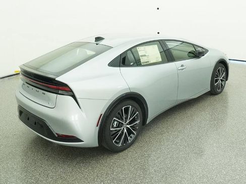 New 2026 Toyota Prius XLE image 9