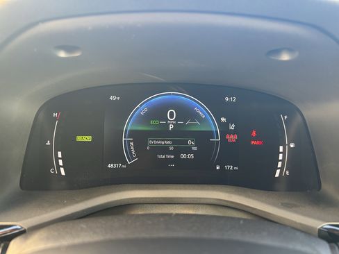 Certified 2025 Toyota Camry SE image 25