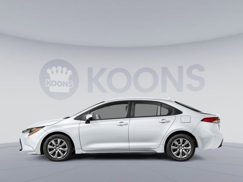 New 2026 Toyota Corolla LE FWD image 4