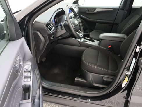 Used 2025 Ford Escape Active image 14