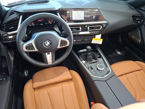 New 2026 BMW Z4 M40i w/ Premium Package image 2
