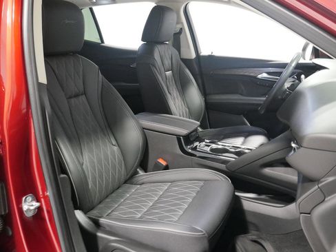 Used 2023 Buick Envision Avenir image 15