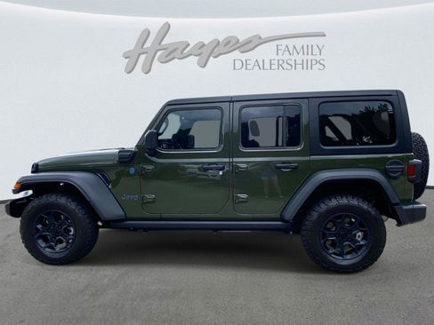Used 2023 Jeep Wrangler Unlimited w/ 8.4" Radio Group AWD/4WD image 8