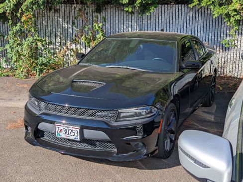 Used 2021 Dodge Charger GT w/ Blacktop Package RWD image 1