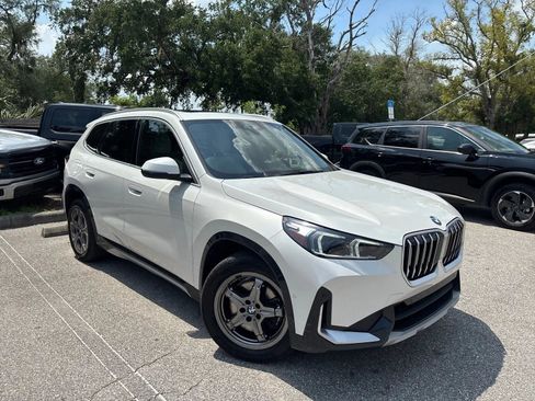 Used 2025 BMW X1 xDrive28i AWD/4WD image 5