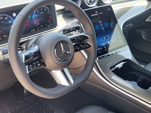 New 2025 Mercedes-Benz CLE 300 4MATIC Coupe image 27