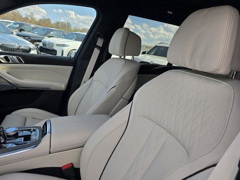 New 2026 BMW ALPINA XB7 AWD/4WD image 17