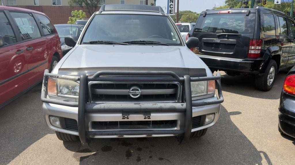 Used 2003 Nissan Pathfinder SE AWD/4WD image 3