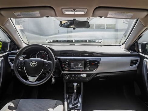 Used 2015 Toyota Corolla LE FWD image 26