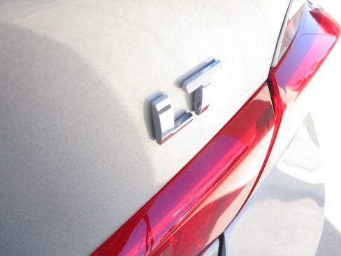 Used 2024 Chevrolet Malibu LT image 12