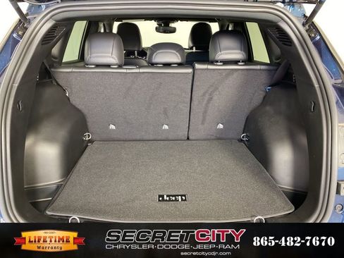 New 2026 Jeep Compass Latitude image 29