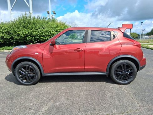 Used 2014 Nissan Juke SV AWD/4WD image 5