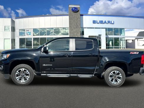 Used 2021 Chevrolet Colorado Z71 w/ Safety Package AWD/4WD image 9