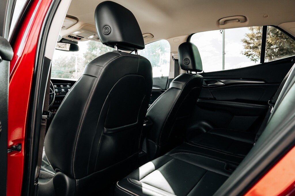 Used 2021 Buick Envision Essence w/ Sport Touring Package FWD image 38