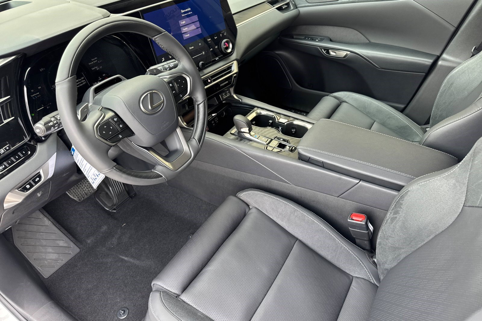New 2026 Lexus RX 350 AWD/4WD image 4